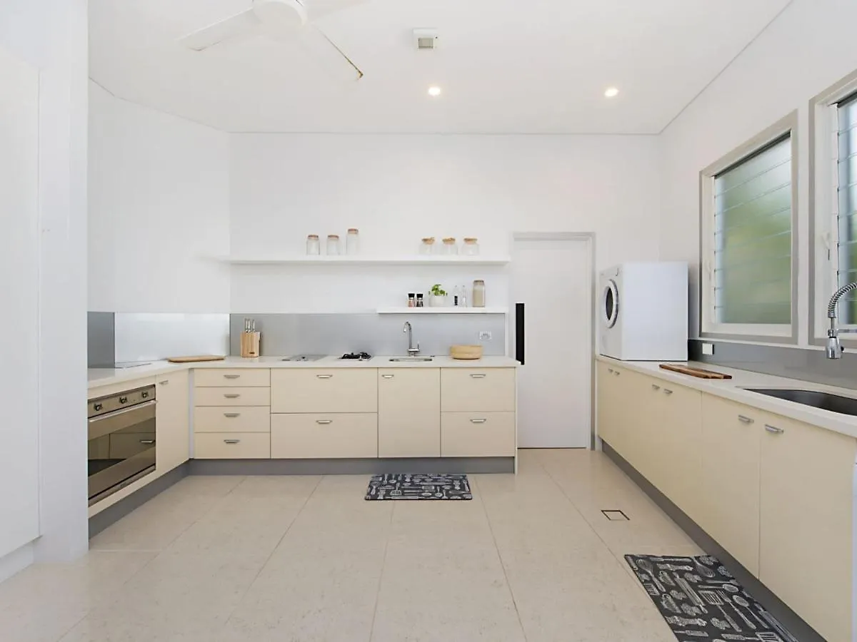 Beachfront Abode Guldkusten 0*,  Australien